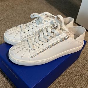 Stuart Weizman Goldie Convertible Pearl Sneaker